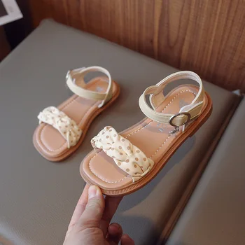 Детские сандалии One Word 2023, летняя новая обувь для девочек на плоской подошве с милой волнистой оплеткой в горошек, повседневная модная детская пляжная обувь